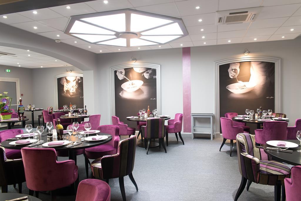Logis Hôtel de France restaurant le Lucullus Montmorillon Exterior foto