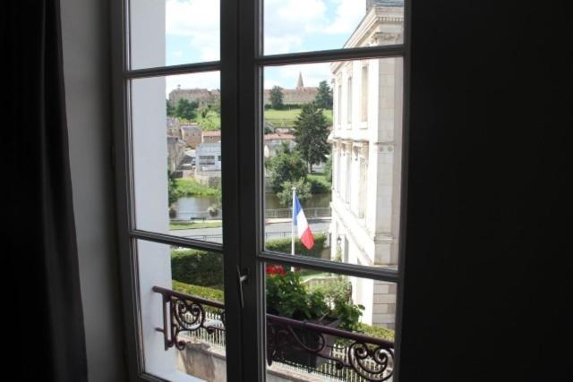 Logis Hôtel de France restaurant le Lucullus Montmorillon Quarto foto